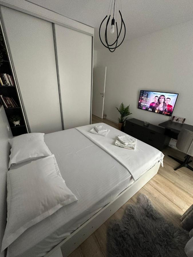 Citta Luxury Apartment 75 Bucarest Exterior foto
